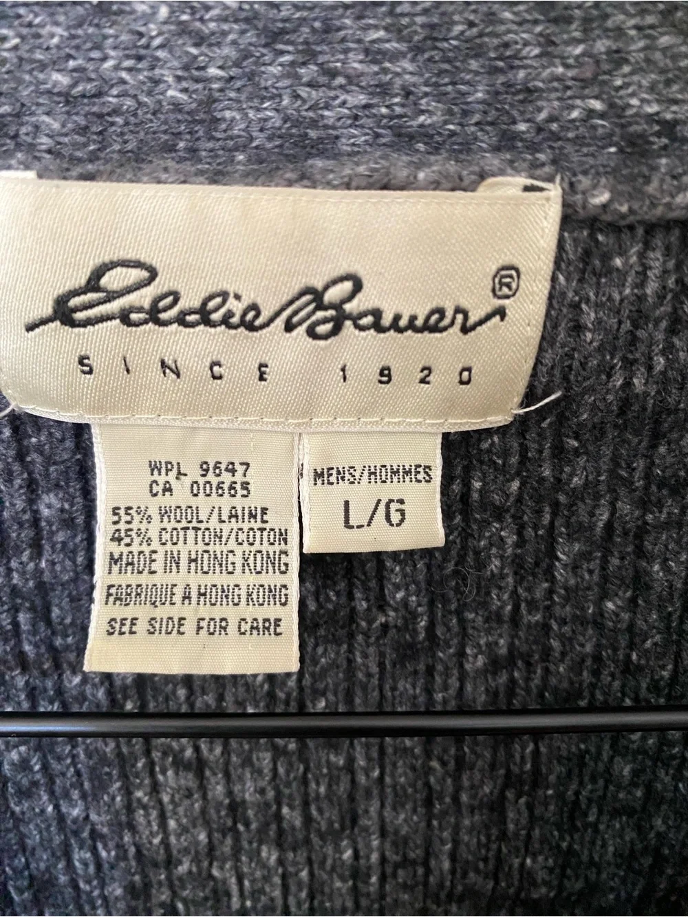 Eddie Bauer Men’s Charcoal Gray Ribbed V‑Neck Button Cardigan